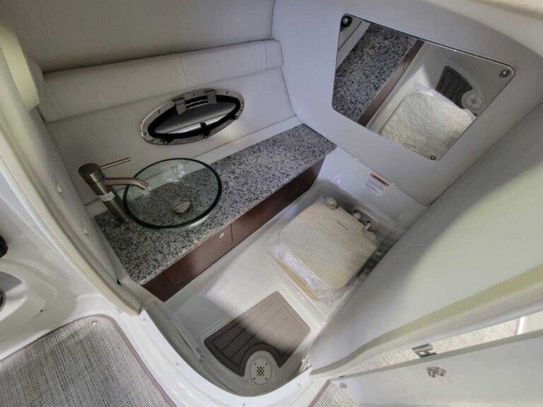 2022 Crownline 255 SS - Arch US-KIS88005H122 [photo 19]